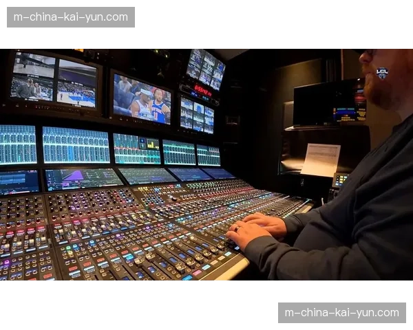 赛事转播融入博弈数据流，专业观众互动深度增加