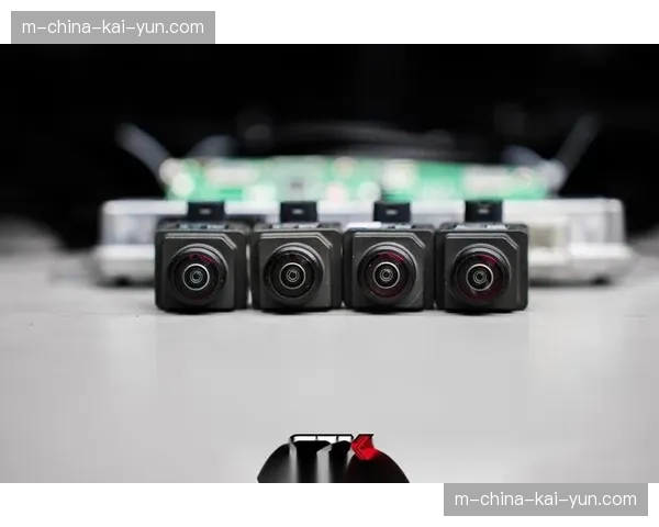 全景摄像机集群正在为私域会员提供独家的上帝视角服务